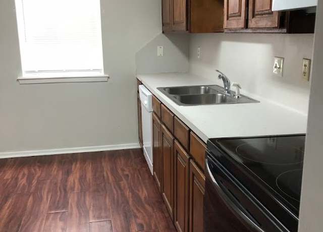 Property at 1305 W Villa Maria Rd Unit F103, Bryan, TX 77801, 2 beds, 2.5 baths