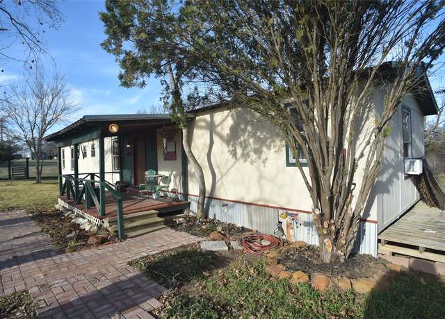 Property at 1919 County Road 344 Loop Loop, Milano, TX 76556, 3 beds, 2 baths