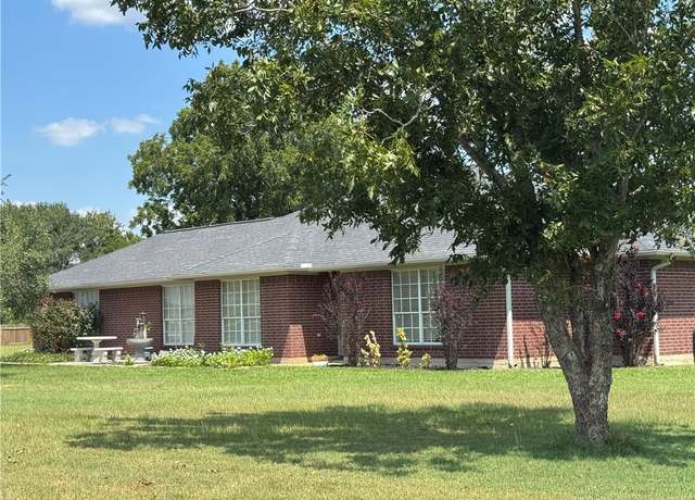 Property at 5570 Dilly Shaw Tap Rd, Bryan, TX 77808, 3 beds, 2 baths