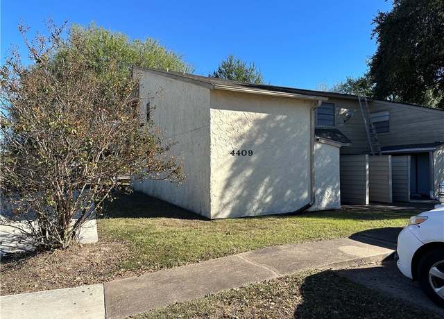 Property at 4409 Carter Creek Pkwy #5, Bryan, TX 77802, 1 bed, 1 bath