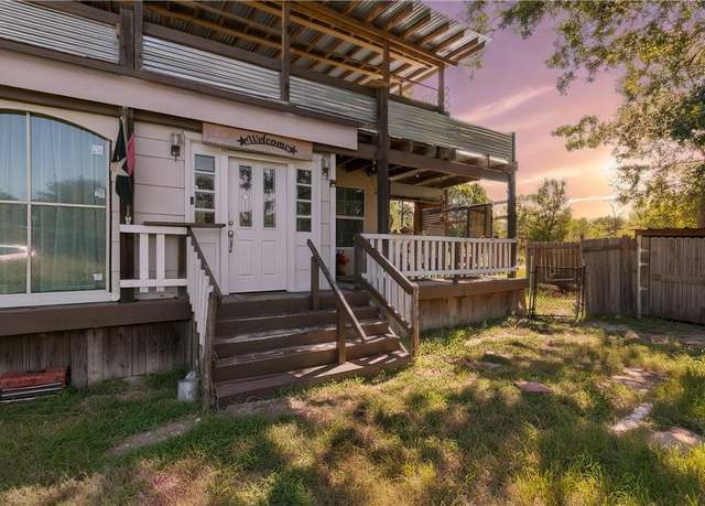 Property at 317 Beaver Landing Lndg, Caldwell, TX 77836, 2 beds, 1 bath