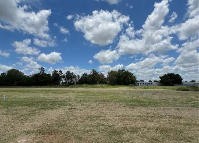 Property at 1608 Bennett St, Bryan, TX 77802