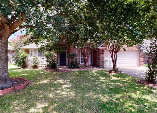 Property at 327 Bernburg Ln, College Station, TX 77845, 4 beds, 2 baths