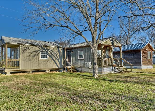 Property at 320 Gulf Avenue Ave, Caldwell, TX 77836, 2 beds, 2 baths