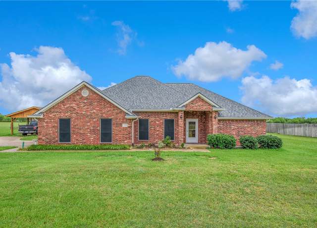 Property at 4438 Vintage Hills Dr, Bryan, TX 77808, 3 beds, 2 baths