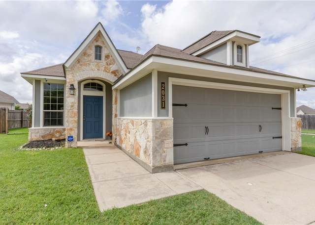 Property at 2031 Positano Loop, Bryan, TX 77808, 3 beds, 2 baths
