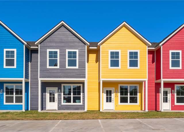 Property at 806 N Parker Ave N, Bryan, TX 77803, 2 beds, 2.5 baths