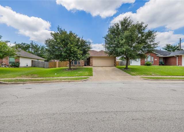 Property at 1506 Prairie Dr, Bryan, TX 77802, 3 beds, 2 baths