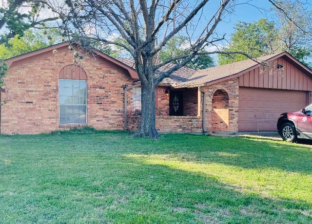 Property at 3806 Spring Hollow Ct Ct, Bryan, TX 77802, 3 beds, 2 baths