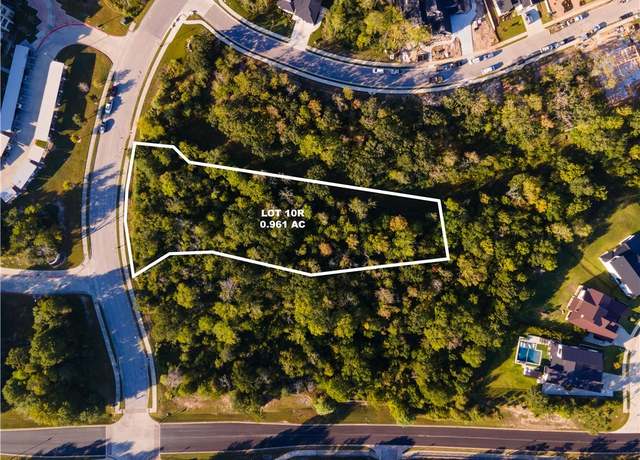 Property at 3094 Club Dr, Bryan, TX 77807
