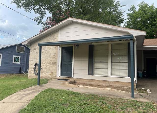 Property at 508 Victoria St, Navasota, TX 77868, 3 beds, 2 baths
