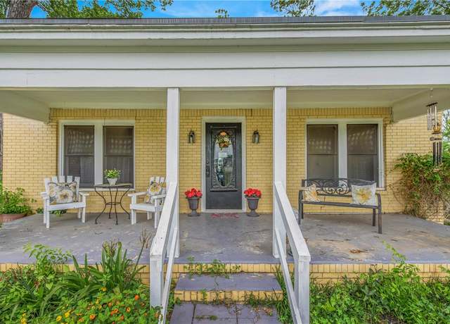 Property at 1809 State Highway 36 S, Caldwell, TX 77836, 2 beds, 1 bath