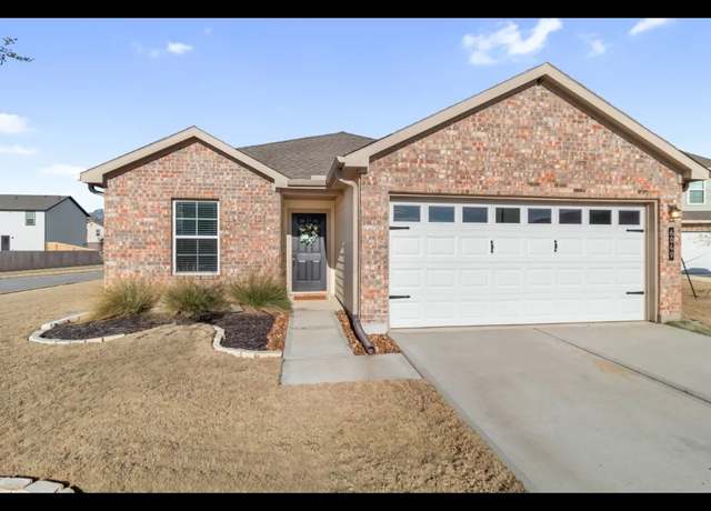 Property at 6049 Toby Bend Bnd, Bryan, TX 77807, 3 beds, 2 baths