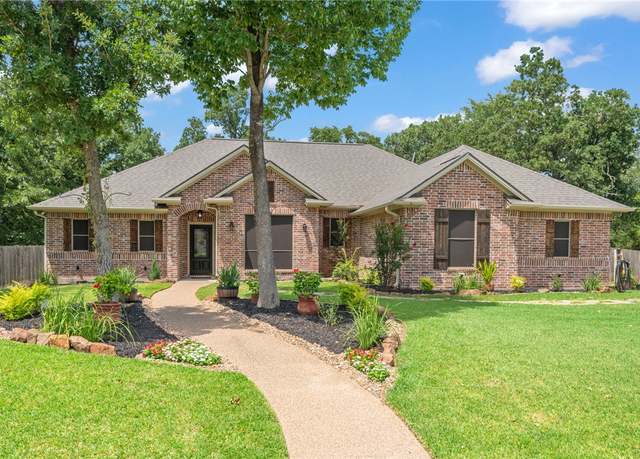 Property at 1221 Ebbtide Cv, College Station, TX 77845, 3 beds, 2 baths