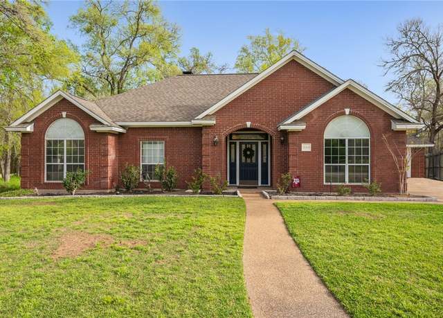 Property at 2109 Chippendale St, College Station, TX 77840, 4 beds, 2 baths