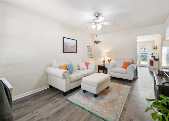 Property at 1200- 1202 Georgia St, College Station, TX 77840, 4 beds, 2 baths