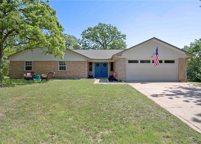 Property at 2743 San Felipe Dr, College Station, TX 77845, 3 beds, 2 baths