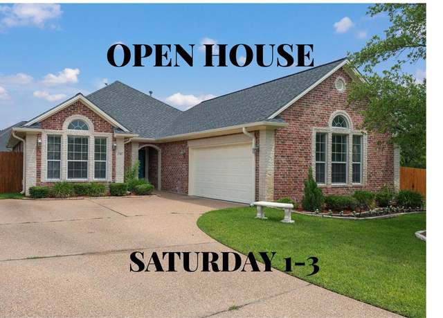 Property at 2705 Colony Hills Dr, Bryan, TX 77808, 3 beds, 2 baths