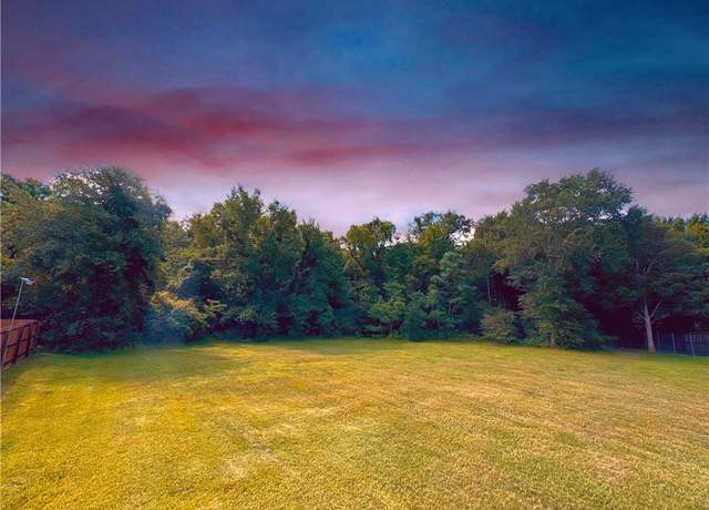Property at 2902 E Embers Ct, Bryan, TX 77808