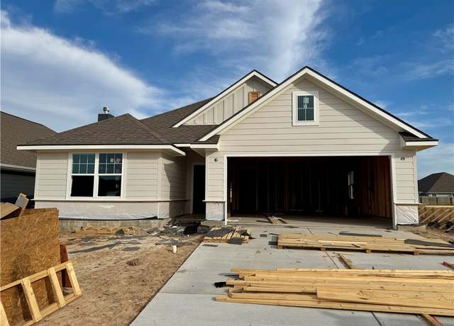 Property at 3152 Margaret Rudder Pkwy, Bryan, TX 77808, 4 beds, 3 baths