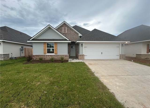 Property at 1935 Pinemont View Dr, Bryan, TX 77807, 3 beds, 2 baths