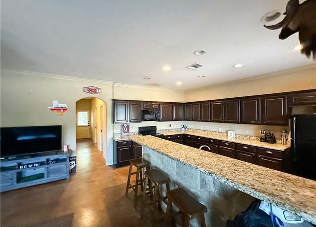 Property at 3322 Cullen Trl, College Station, TX 77845, 4 beds, 4 baths