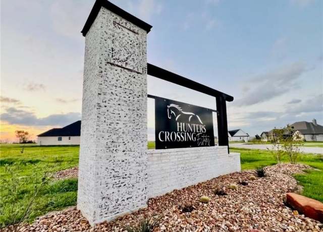 Property at 3201 Hunters Crossing Trl, Bryan, TX 77808, 4 beds, 3 baths