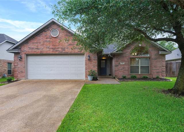 Property at 104 Meir Ln, College Station, TX 77845, 3 beds, 2 baths