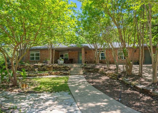 Property at 5967 Piper Ln, College Station, TX 77845, 4 beds, 2.5 baths