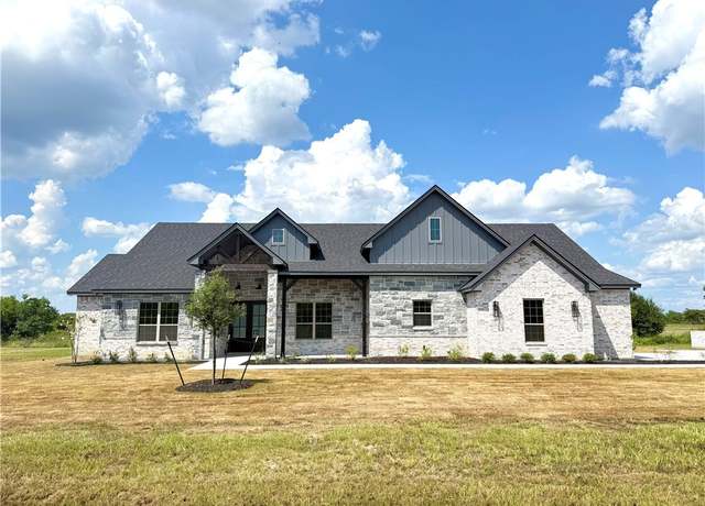 Property at 10070 Crown Point Pt, Iola, TX 77861, 4 beds, 2.5 baths
