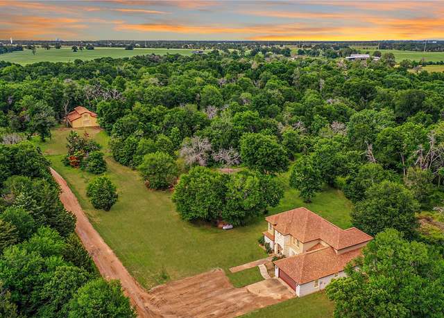 Property at 4886 Burt Rd, Bryan, TX 77807, 5 beds, 3.5 baths