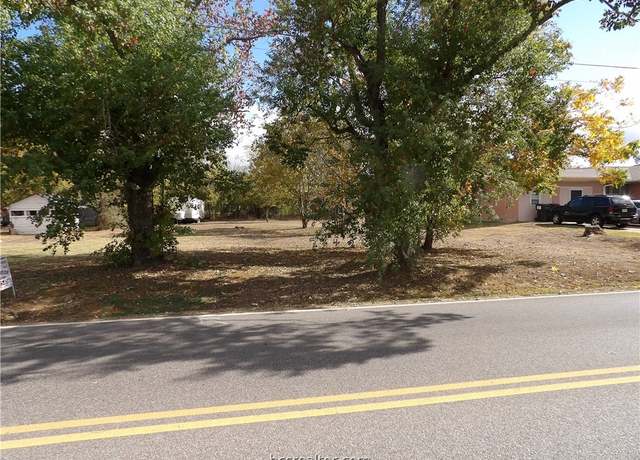 Property at 912 Rockdale, Lexington, TX 78947