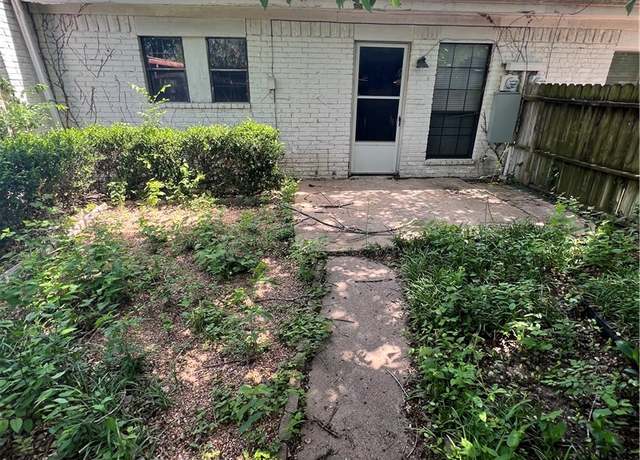 Property at 1610 Leona Dr, College Station, TX 77840, 3 beds, 2 baths