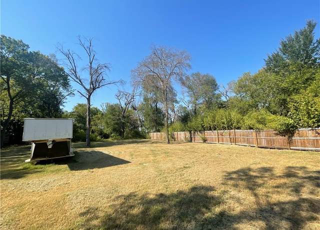 Property at 1502 George St, Bryan, TX 77808