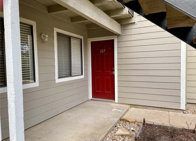 Photo of 1901 Holleman Dr W #107, College Station, TX 77845