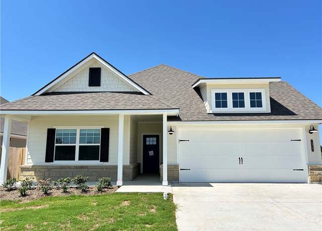 Property at 1937 Pinemont View Dr, Bryan, TX 77807, 3 beds, 2 baths