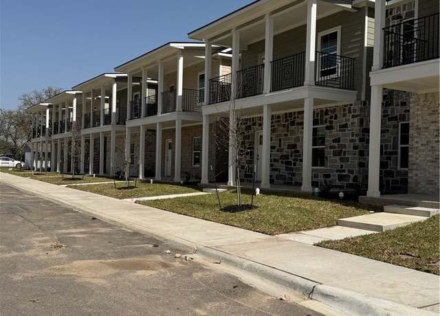 Property at 4013 Aspen St #123, Bryan, TX 77801, 2 beds, 2 baths