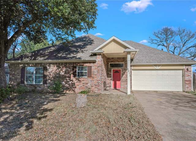 Property at 3011 Jennifer Dr, College Station, TX 77845, 4 beds, 3 baths