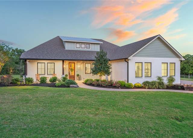 Property at 16635 Windy Ryon Rd, College Station, TX 77845, 3 beds, 4.5 baths