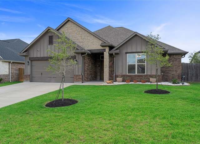 Property at 3008 Alpha Ct, Bryan, TX 77808, 3 beds, 2 baths