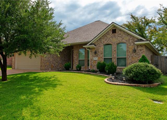 Property at 2902 Alba Ct, Bryan, TX 77808, 4 beds, 2 baths