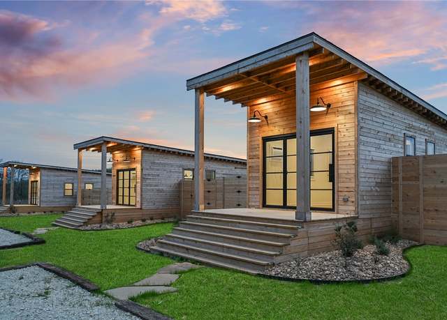Property at 23900 Old Highway 6, Navasota, TX 77868, 2 beds, 2 baths