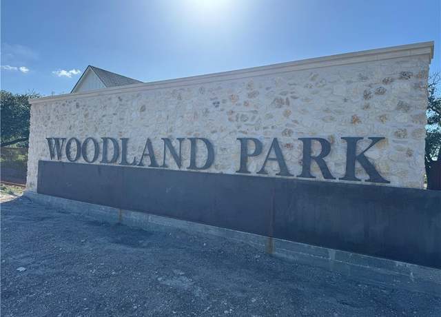 Property at 5529 Woodland Park Dr, College Station, TX 77845, 5 beds, 4.5 baths
