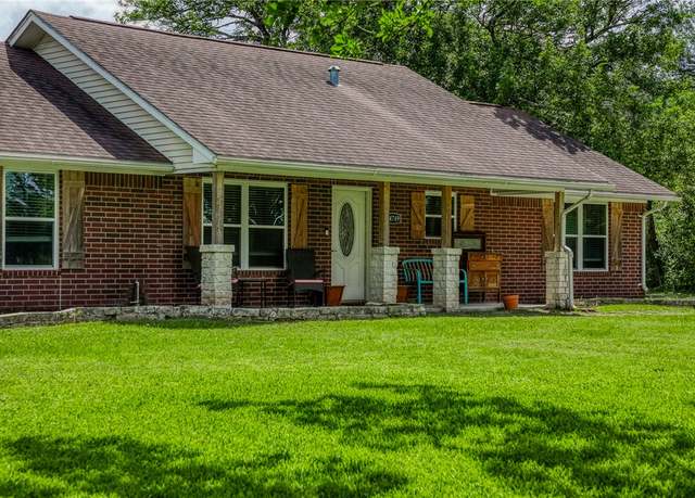 Property at 14749 S Dowling Rd, College Station, TX 77845, 3 beds, 2 baths
