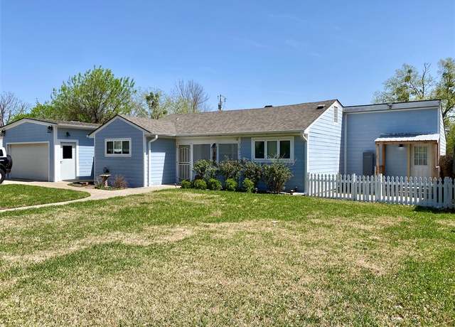 Property at 302 Fidelity St, College Station, TX 77840, 3 beds, 3 baths