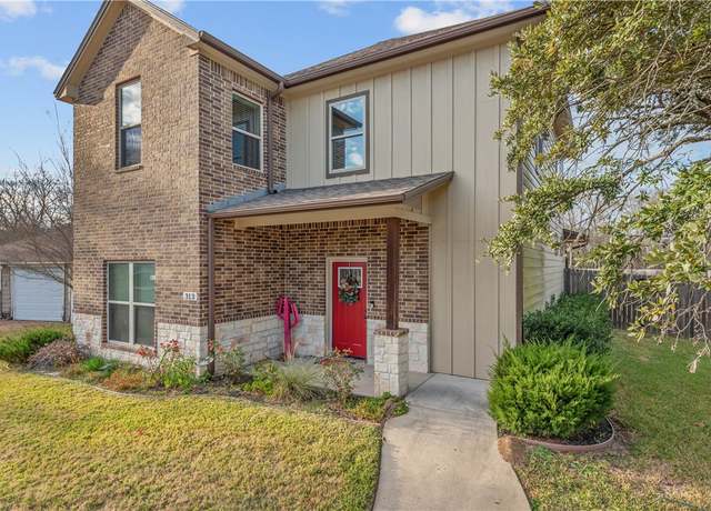 Property at 313 Bolton Ave, College Station, TX 77840, 4 beds, 4.5 baths