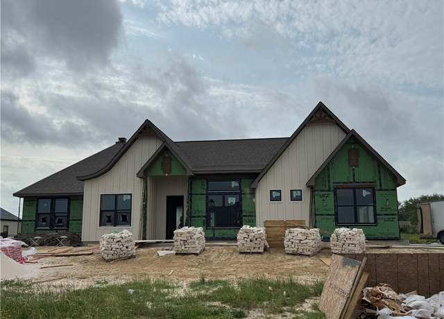 Property at 6674 Ridgeview Estates Ln, Bryan, TX 77808, 4 beds, 3.5 baths