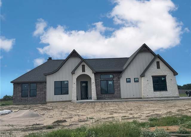 Property at 6674 Ridgeview Estates Ln, Bryan, TX 77808, 4 beds, 3.5 baths