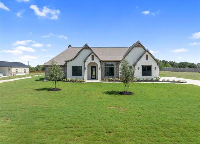 Property at 6674 Ridgeview Estates Ln, Bryan, TX 77808, 4 beds, 3.5 baths