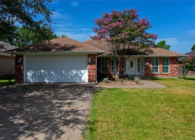 Property at 4506 Winchester Dr, Bryan, TX 77802, 3 beds, 2 baths